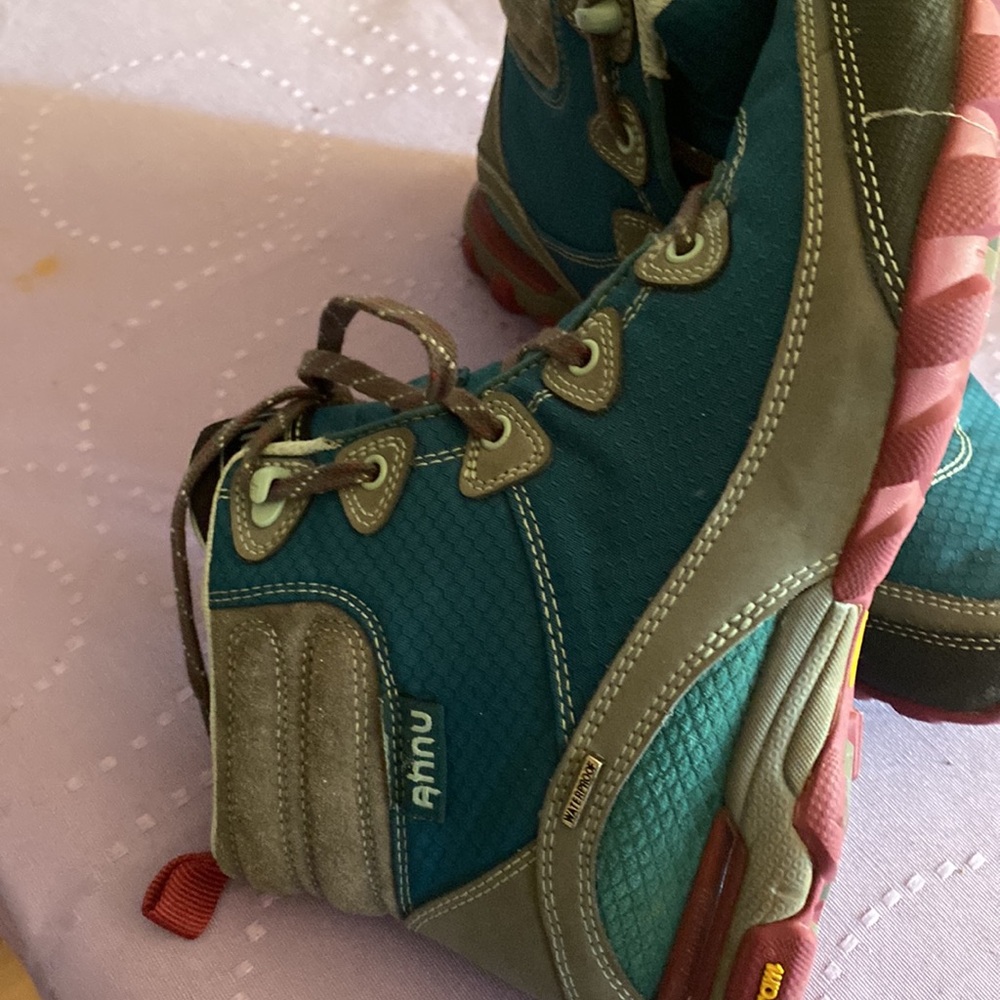 Ahunu women shoes size 6 - Picture 2 of 5